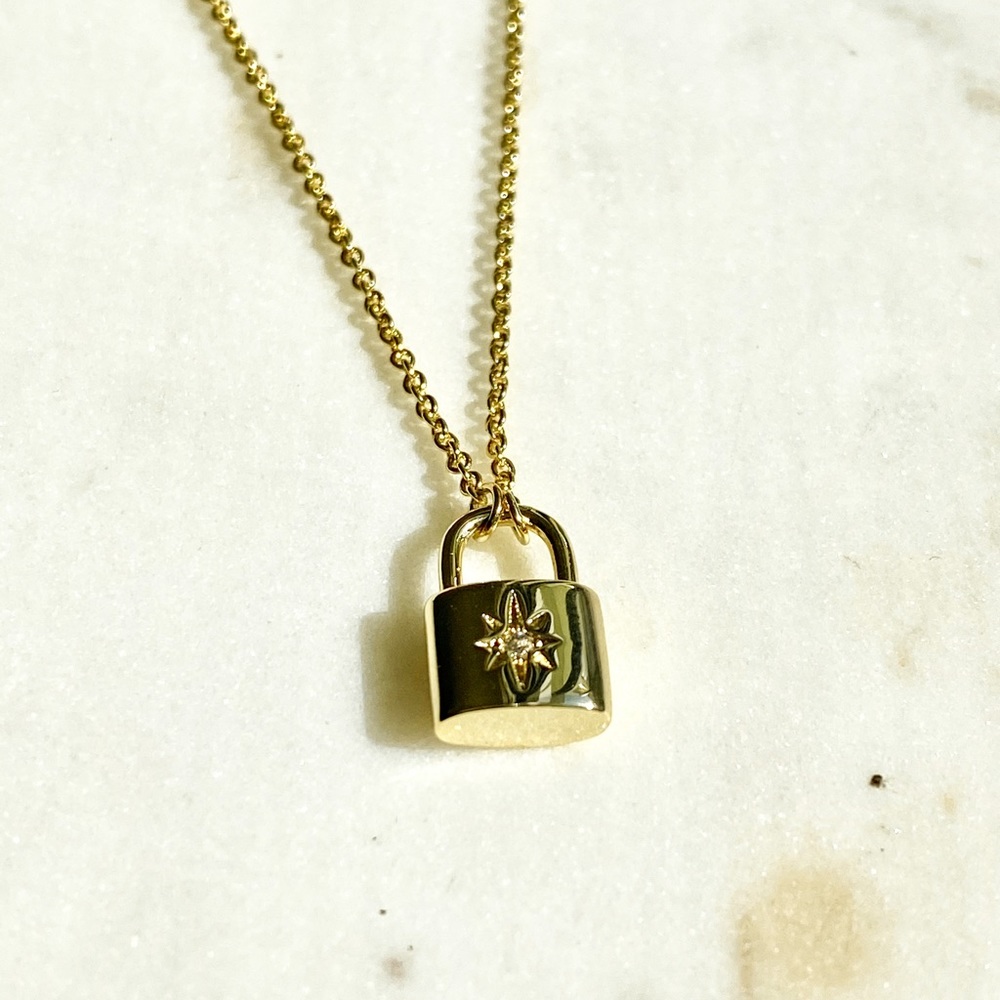Lock Necklace - Picture 5 of 6